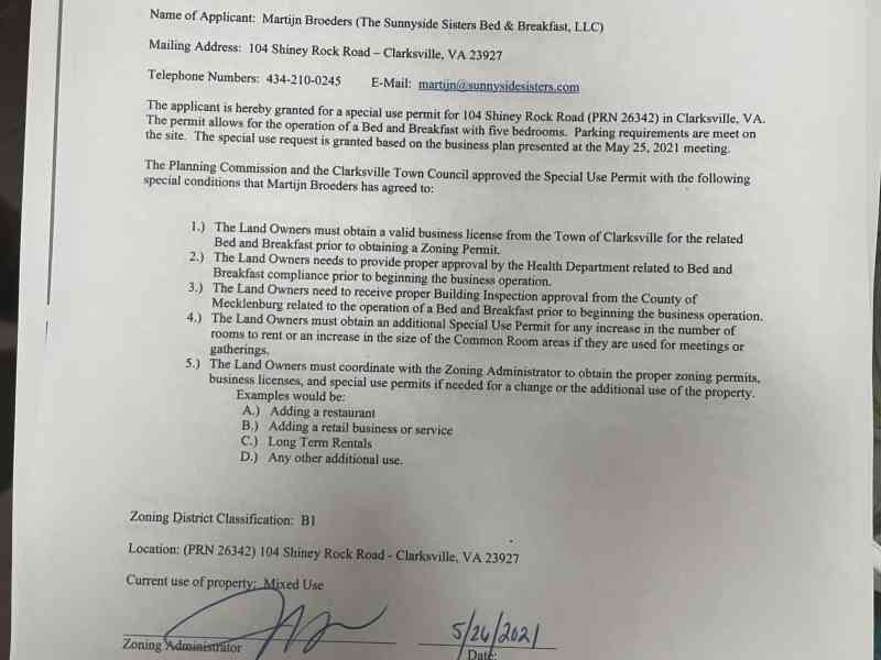 Last night we were invited to attend the Town Council which was held partly with the Meering of the Planning and Zoning Committee. Martijn then had to present…