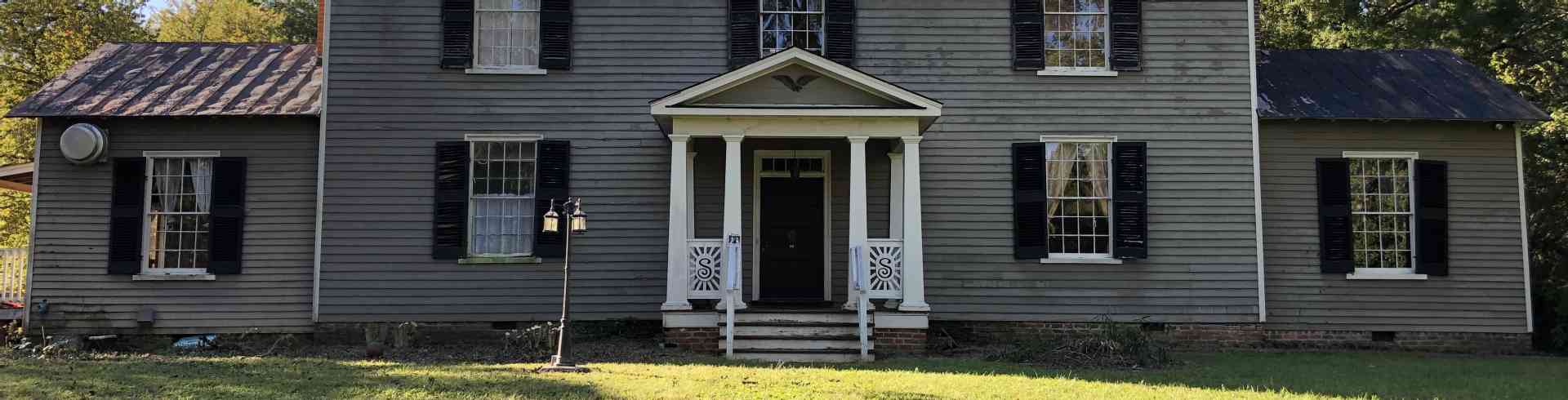 The Sunnyside Sisters Bed and Breakfast / Clarksville VA / Tata!!!!