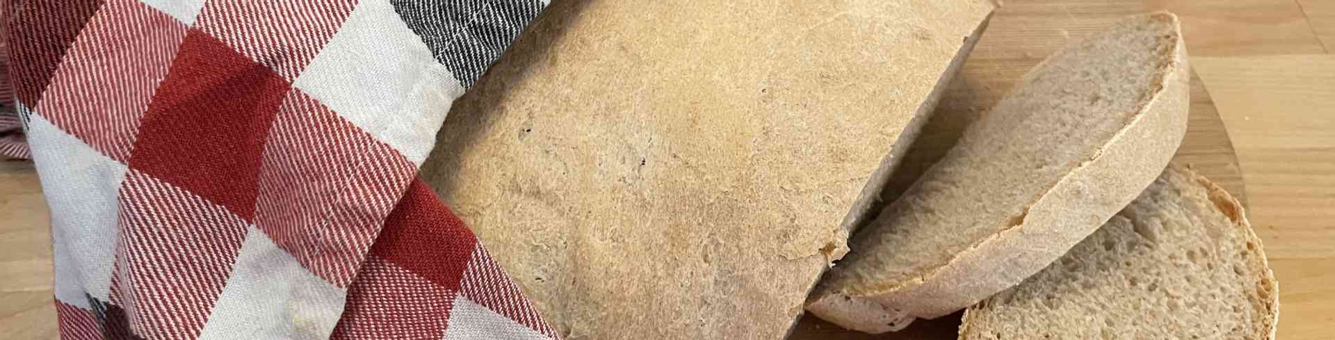 The Sunnyside Sisters Bed and Breakfast / Clarksville VA / Our first bread baked in the LS