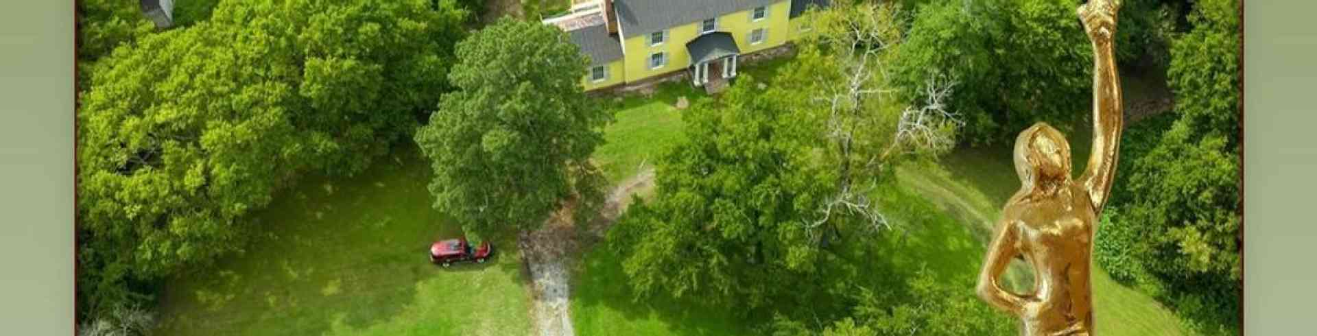 The Sunnyside Sisters Bed and Breakfast / Clarksville VA / BASA Awards 2023