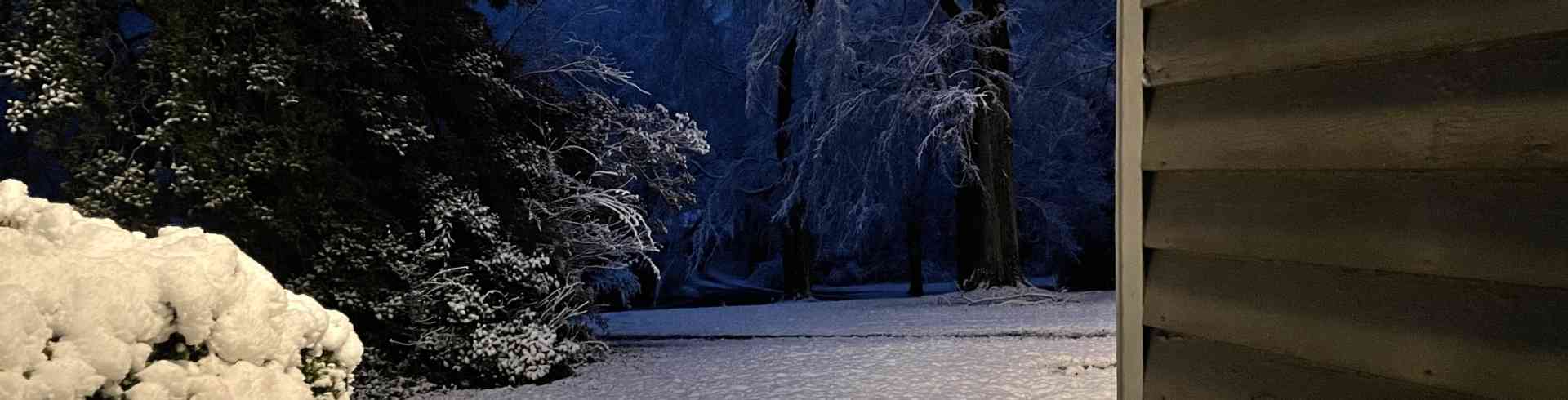 The Sunnyside Sisters Bed and Breakfast / Clarksville VA / This morning around 7 am: it stopped snowing!
