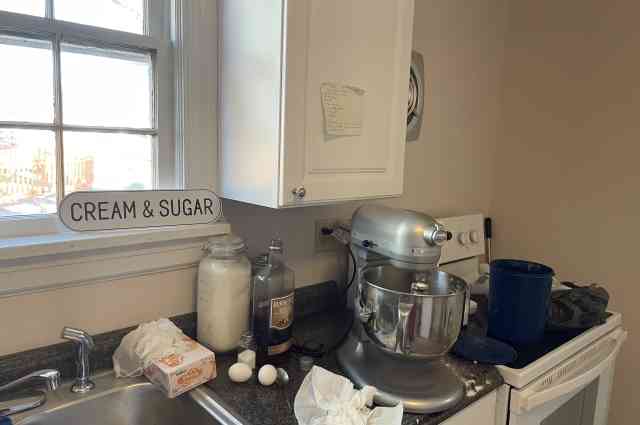 The Sunnyside Sisters Bed and Breakfast / Clarksville VA / Working on the cookie dough