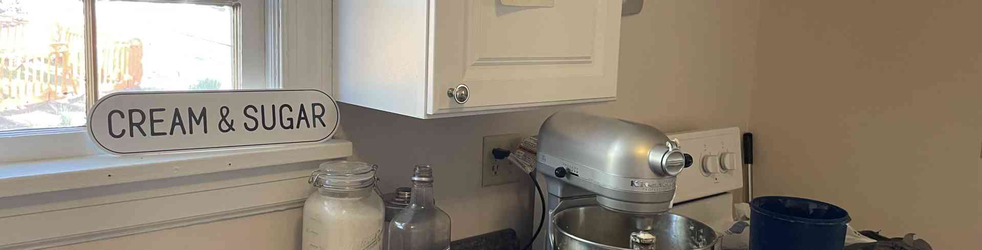 The Sunnyside Sisters Bed and Breakfast / Clarksville VA / Working on the cookie dough