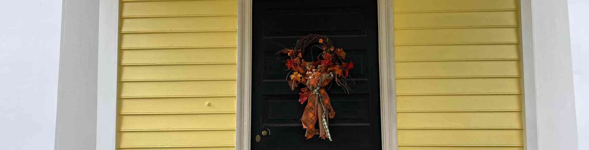 The Sunnyside Sisters Bed and Breakfast / Clarksville VA / Fall wreath - gift from Patty - we love it!!!
