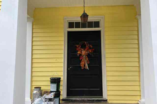 The Sunnyside Sisters Bed and Breakfast / Clarksville VA / Fall wreath - gift from Patty - we love it!!!