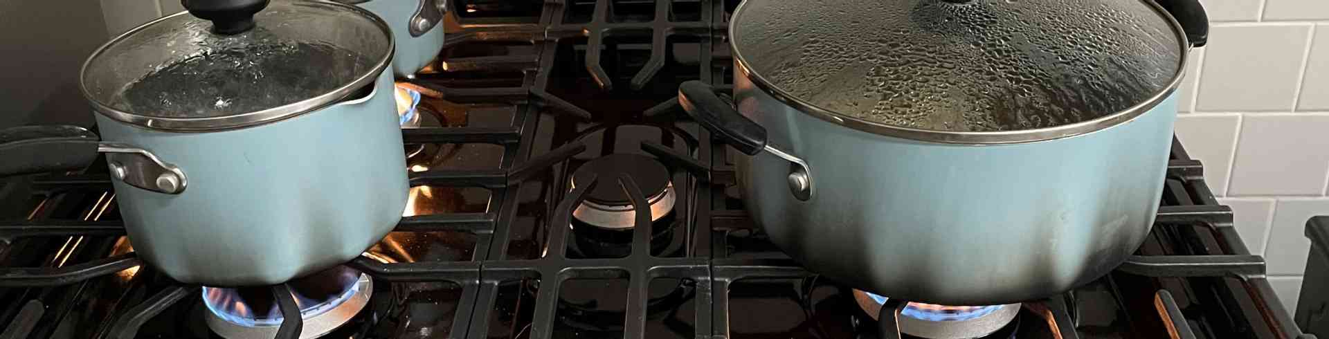 The Sunnyside Sisters Bed and Breakfast / Clarksville VA / Pans are getting a little black, but who cares? We have a gas stove again😄