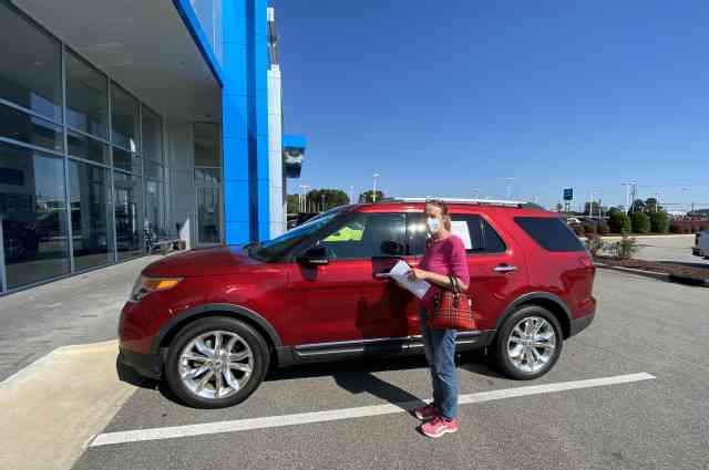 The Sunnyside Sisters Bed and Breakfast / Clarksville VA / Our car