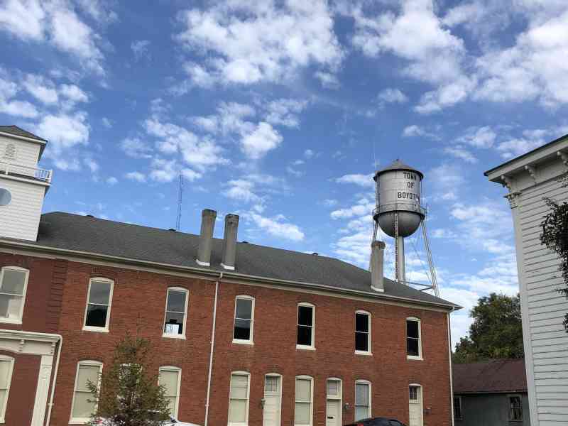 This morning we went to Boydton VA, County Seat of Mecklenburg County. It is only a 15 minutes drive. The purpose was to get dog tags for our dogs. Every year…
