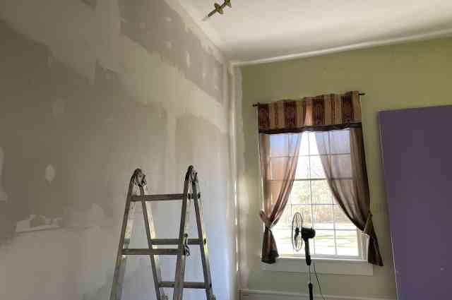 The Sunnyside Sisters Bed and Breakfast / Clarksville VA / Framing and drywall in bathroom downstairs