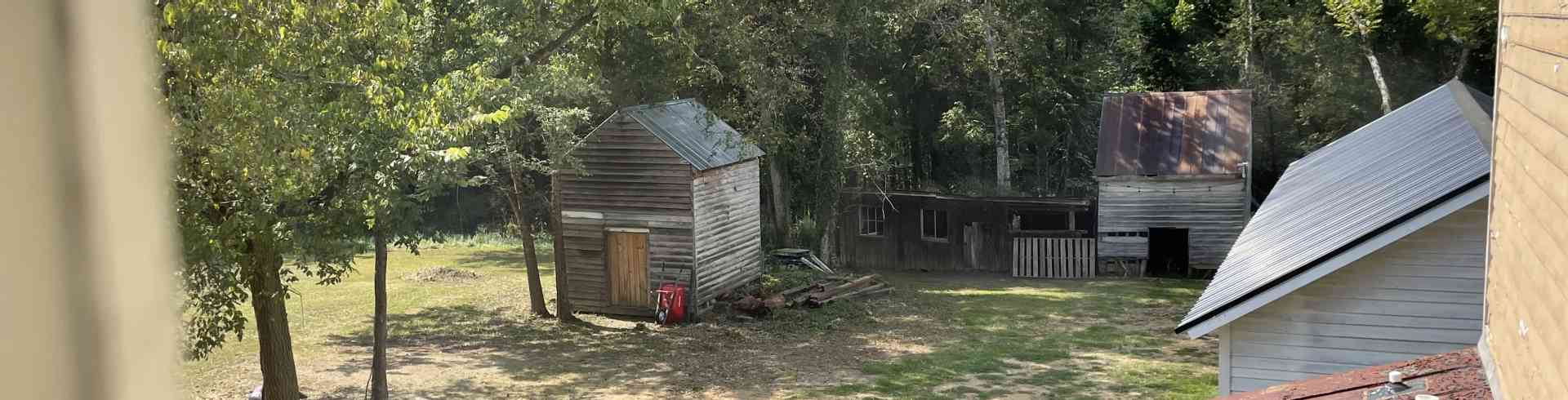 The Sunnyside Sisters Bed and Breakfast / Clarksville VA / All clear now