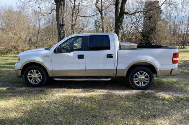 The Sunnyside Sisters Bed and Breakfast / Clarksville VA / Truck F-150 as it is now