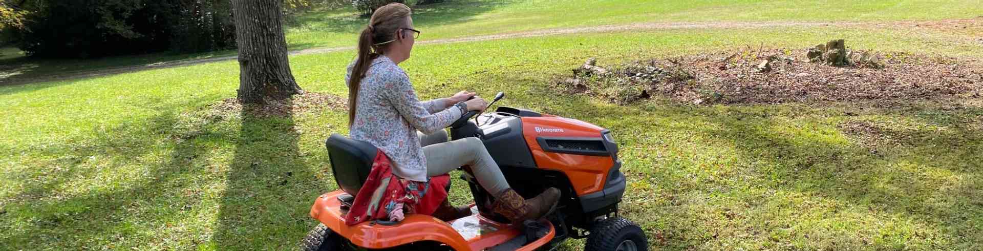 The Sunnyside Sisters Bed and Breakfast / Clarksville VA / E on the lawnmower still having fun