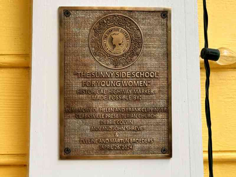 After a short delay the bronze plaque arrived and we are proud to reveal it with this short blog post.The historical highway marker has been made possible by…