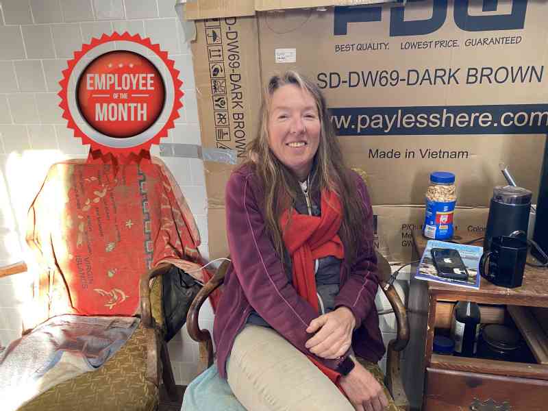 After long deliberation and meetings for weeks, we have an employee of the month winner!!Eveline Broeders-Wilke.Her hard work, mastered many skills and…