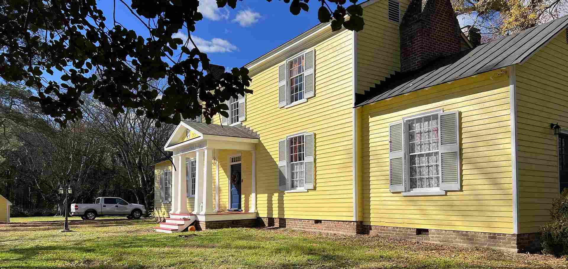 We are thrilled that the charming Sunnyside Sisters B&B is highlighted on… breadcrumb